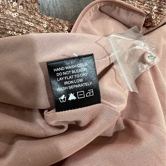 NBD Janet Gold Sequin Wrap Dress Size Small - Picture 7 of 9